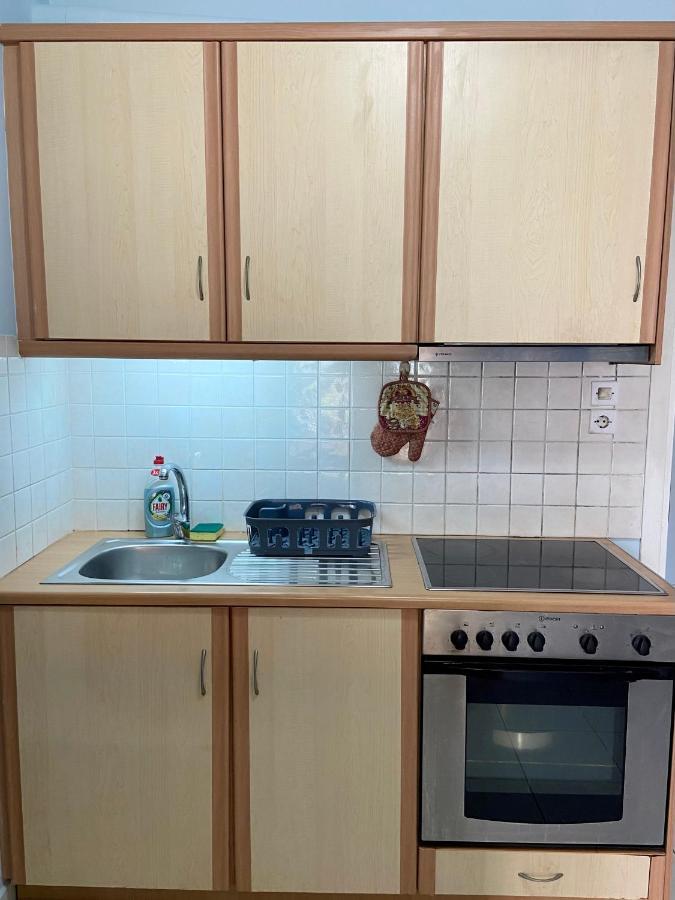 Vivian'S Apartment Халкида Экстерьер фото